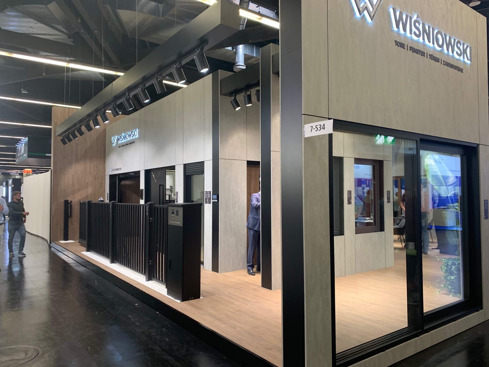 stoisko firmy wiśniewski